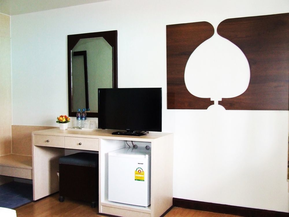Boss Suites Pattaya Extérieur photo